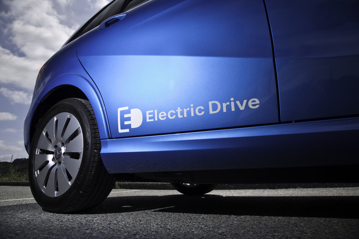 Make Way For The Tesla-Powered B-Class Electric Drive From MB - The ...