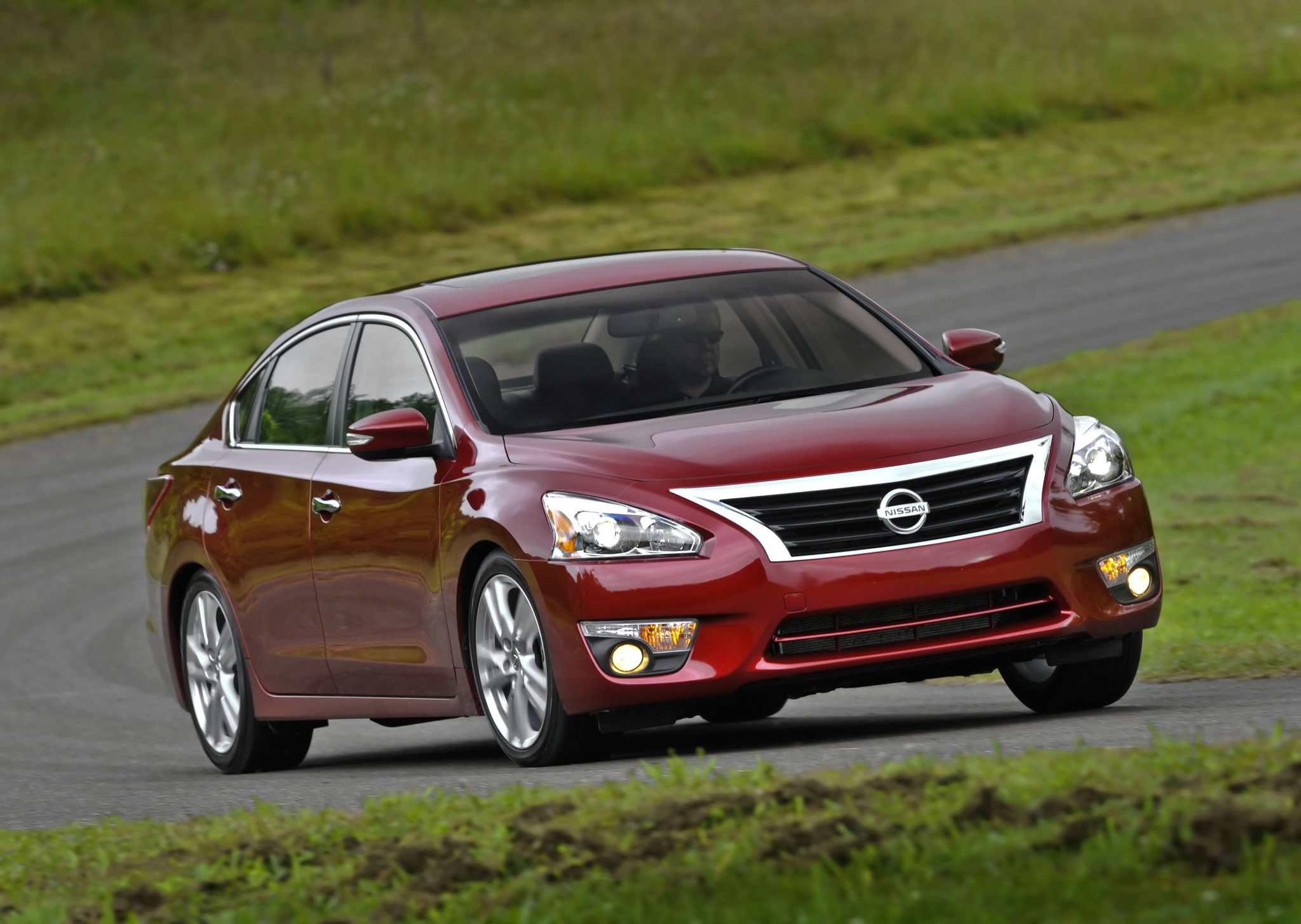 Nissan altima sales volume #8