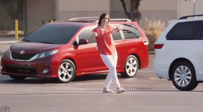 Toyota sienna commercial mom