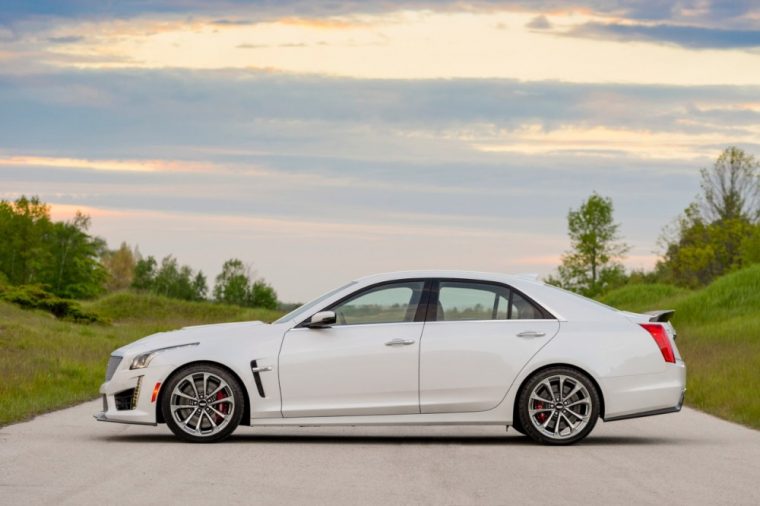 2016 Cadillac CTS-V Sedan Overview - The News Wheel