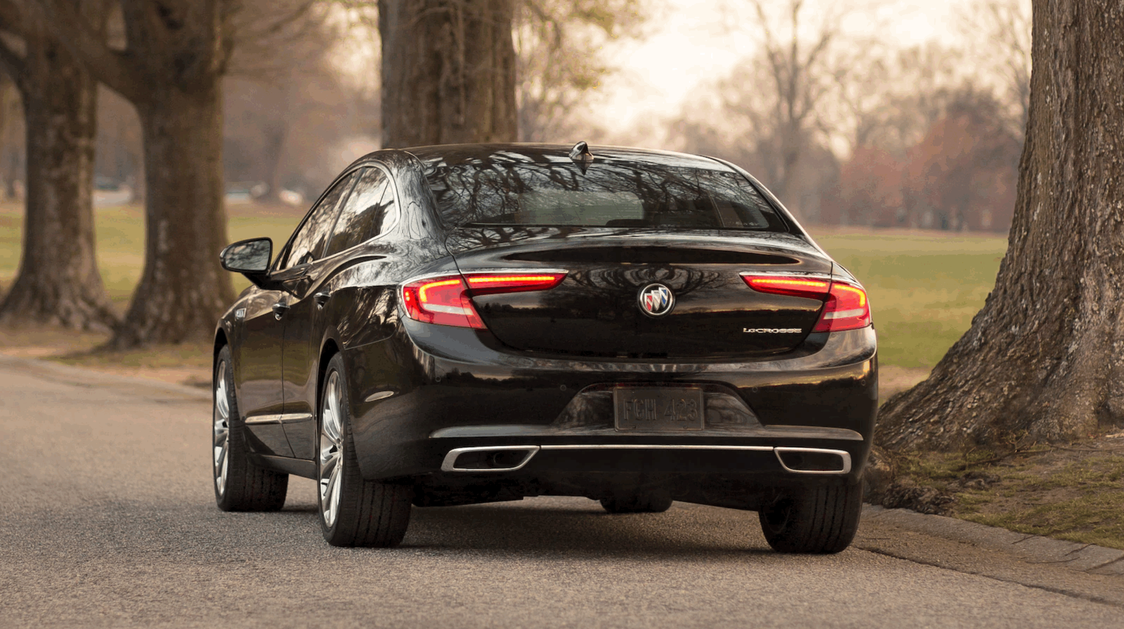 2019 buick lacrosse overview