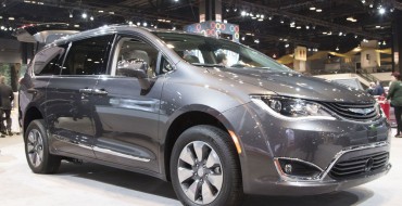 2018 Chrysler Pacifica Hybrid Wins Spot on Most High-Tech Features for the Money List