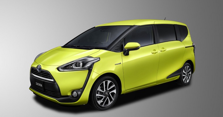 Toyota Sienta Compact Minivan Makes Japanese Debut