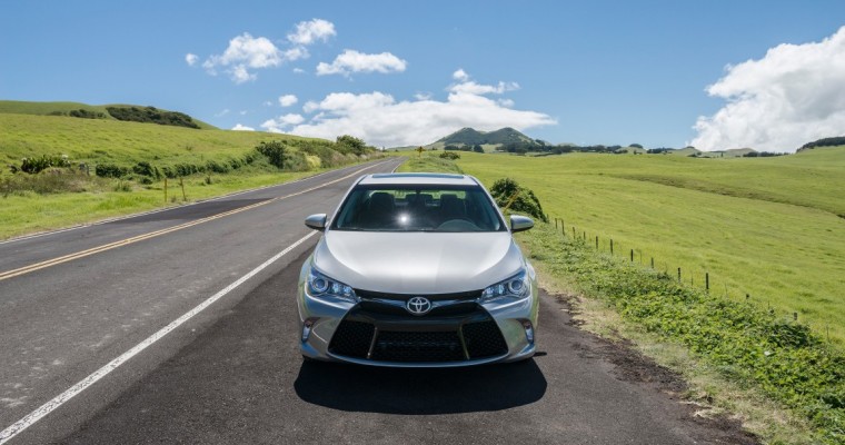 Toyota Retains Sales Crown in Third Quarter