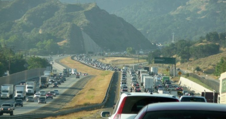 California Traffic Projected to Become Even More Congested as More Residents Buy New Vehicles