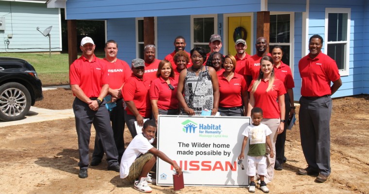 Nissan Canton Employees Partner with Habitat for Humanity to Help Mississippi Family