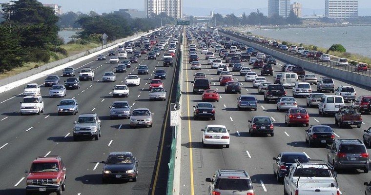 AAA Study Finds That American Drivers Are Spending More Time Behind the Wheel Each Year