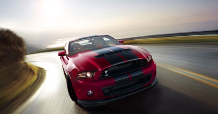 Thousands of Mustangs Parade Cross-Country in Great American Pony Drive