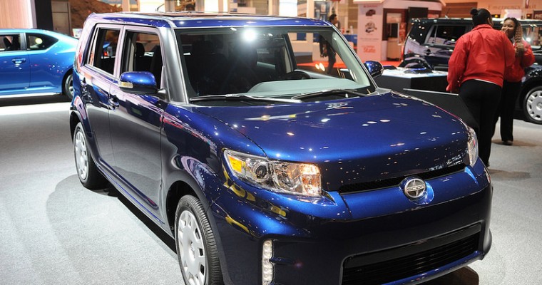 2014 Scion xB Overview