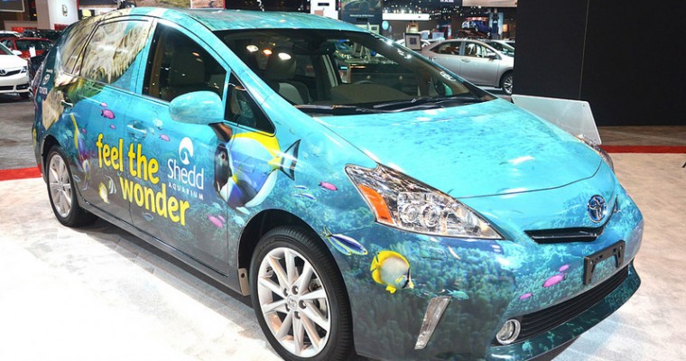 Shedd Aquarium Prius V at the 2014 Chicago Auto Show