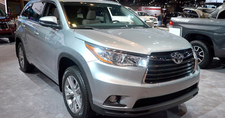 2014 Highlander Recall Issued to Repair Third Row Seat Belt Anchorage