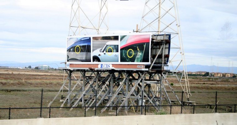 Texting and Driving Billboards Go Up in San Francisco