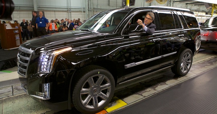 Rick Perry Celebrates GM’s Commitment to Texas