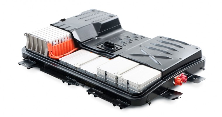 Nissan LEAF Replacement Batteries Now Available for $5,499