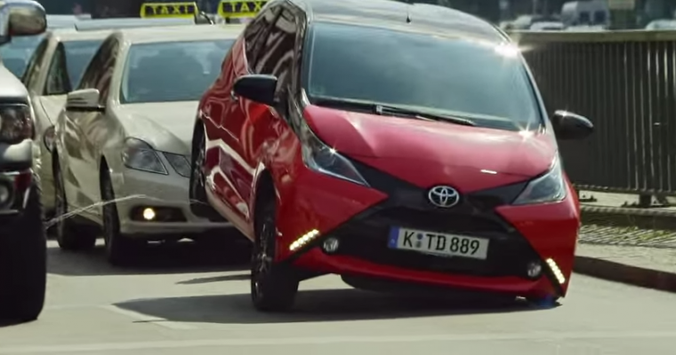 [VIDEO] Toyota Aygo Peeing Commercial Leaked