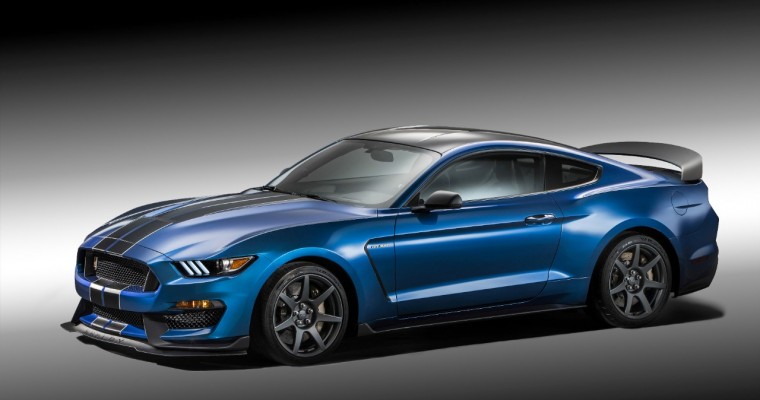 Shelby GT350R Mustang Makes Ford 3 For 3 at NAIAS
