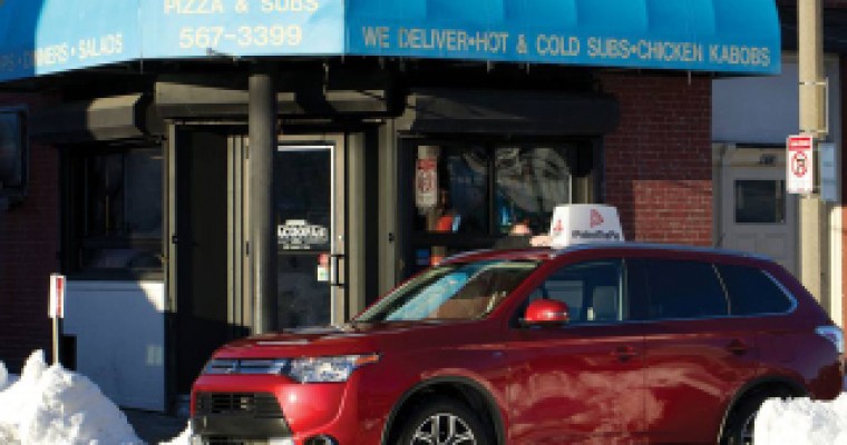 [VIDEO] Mitsubishi Outlander Protects 200 Pizzas in Boston during Super Bowl XLIX
