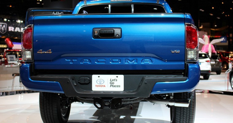 The 2016 Toyota Tacoma Will Have Locking Tailgates