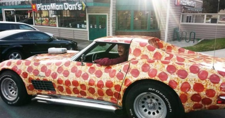 Pizzaman Dan’s C3 Corvette Wows at Pizza Expo