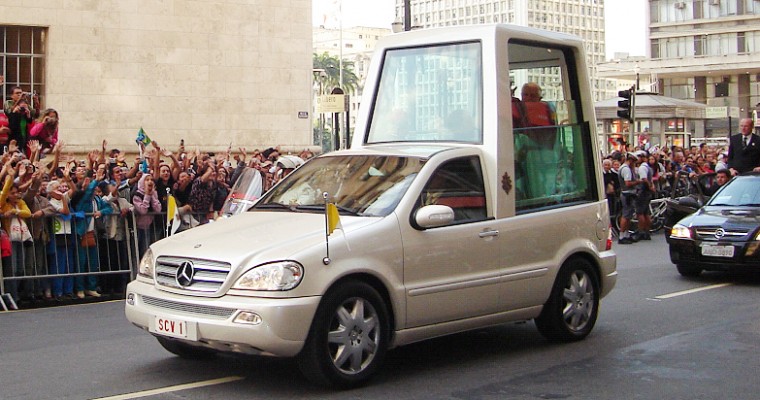 What Make and Model Is the Popemobile Car?