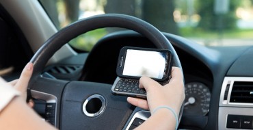 Is It Really That Dangerous to Text While Stopped at a Red Light?