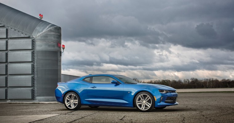 2016 Camaro Debuts in Detroit (Superfluously)