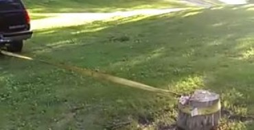 [Video] Chevy TrailBlazer Plays Tug-of-War with Tree Stump, Loses