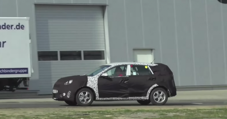 2016 Kia Niro Spotted in Nurburgring [VIDEO]