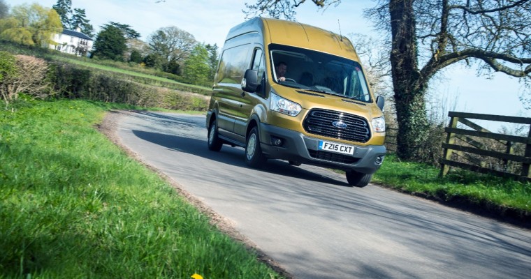 Ford Transit Named Van of the Year by Auto Express