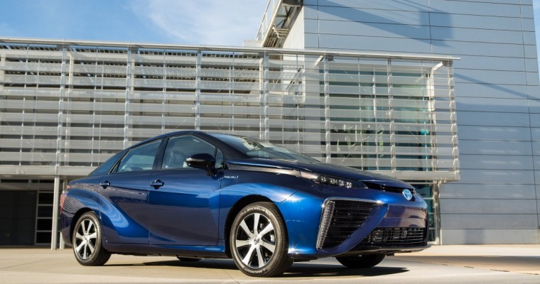 2016 Toyota Mirai Overview