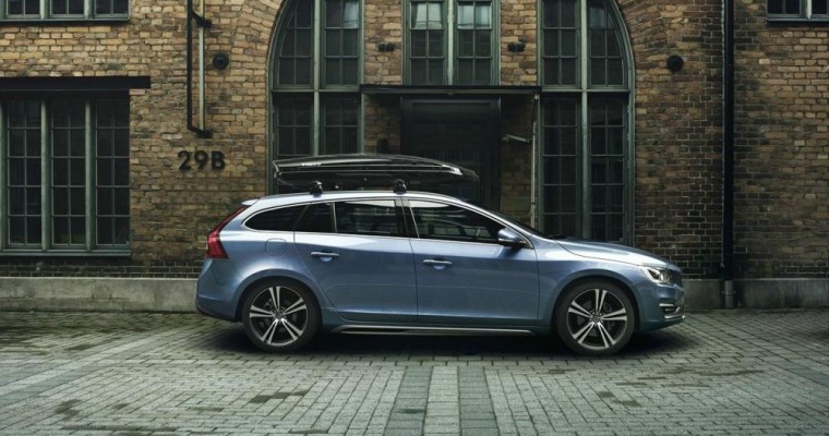 2016 Volvo V60 Overview