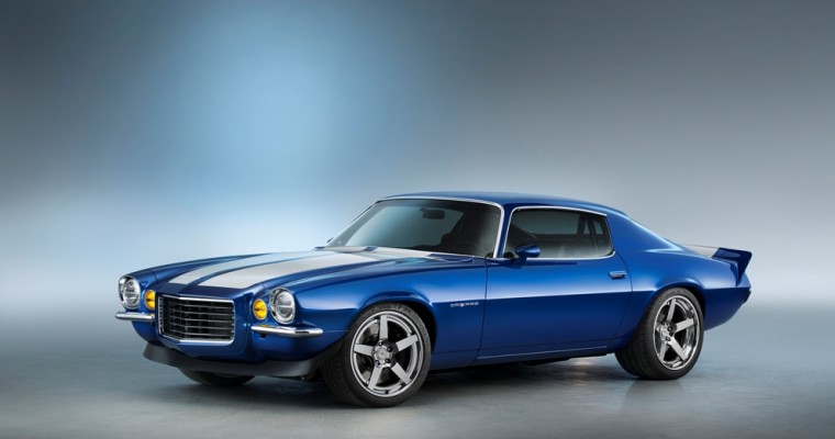 Chevrolet Performance Combines Classic Camaro and Modern Corvette