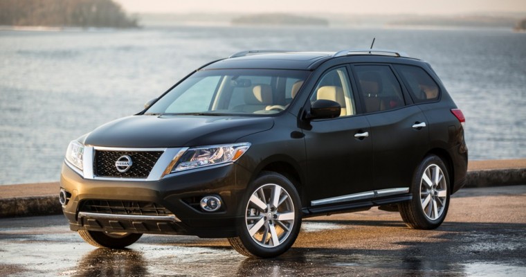 New Nissan Pathfinder Spied With Less Camo