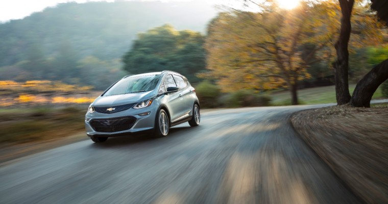 Chevy Prices 2017 Bolt at Exactly $30,000 After Federal Tax Rebates