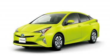 Lime Green Toyota Prius Paint Reduces Fuel Consumption