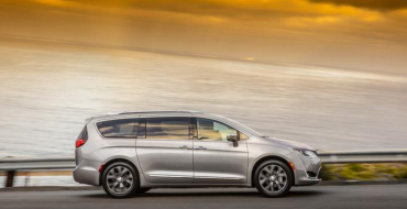 2017 Chrysler Pacifica Minivan Makes Cut for North American Car of the Year Award