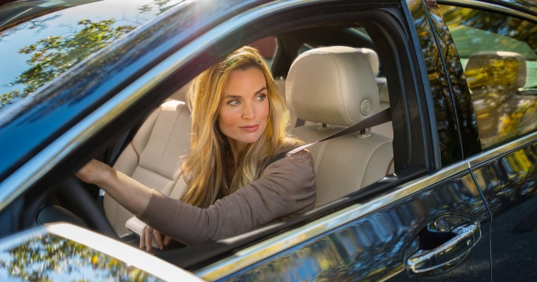 8 Easy Ways to Reduce Sunshine Glare on Your Windshield