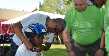 Fiat Chrysler Promotes Education by Providing Bikes, Books to 350 Detroit Students