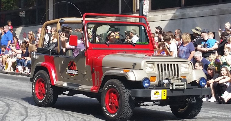 University of New Orleans Student Transforms Jeep Wrangler Into ‘Jurassic Park’ Jeep