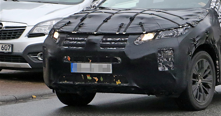 Spied: Next-Generation Mitsubishi ASX