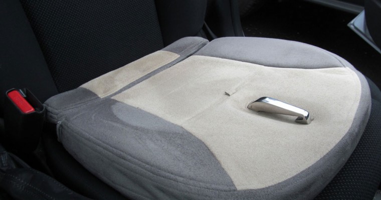 Review of Tummy Shield: Pregnancy Car Seat Belt Positioner