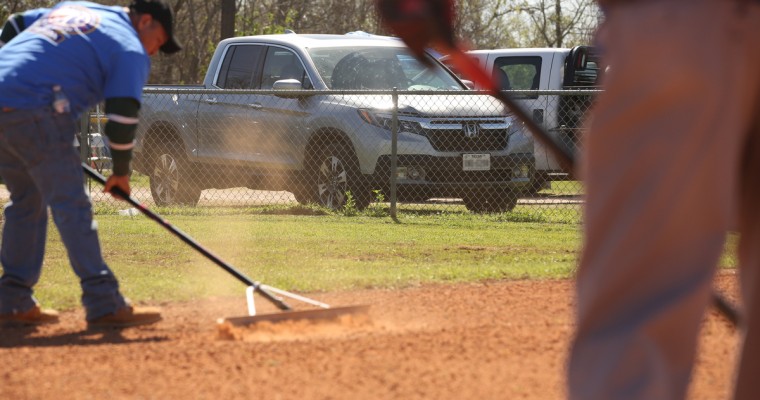 Honda Helps Repair Flood-Damaged Houston Little League Fields