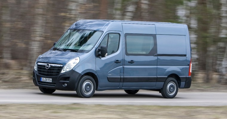 Opel Offering Navi 80 IntelliLink for Vivaro, Movano Vans