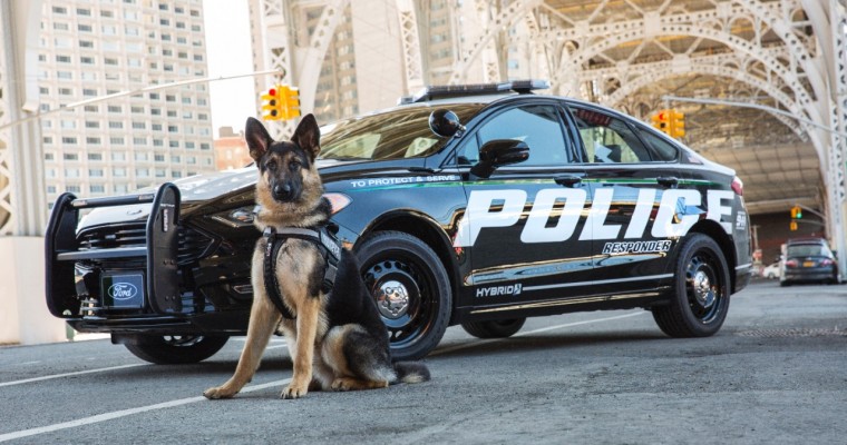 Ford Reveals Pursuit-Rated Police Responder Hybrid Sedan