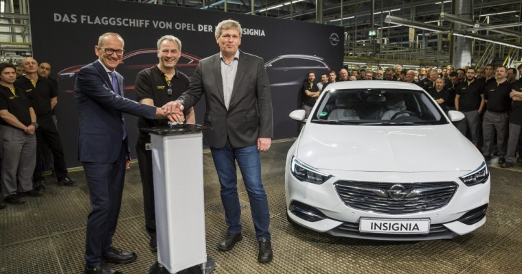 First Opel Insignia Grand Sport Rolls Off the Line in Rüsselsheim