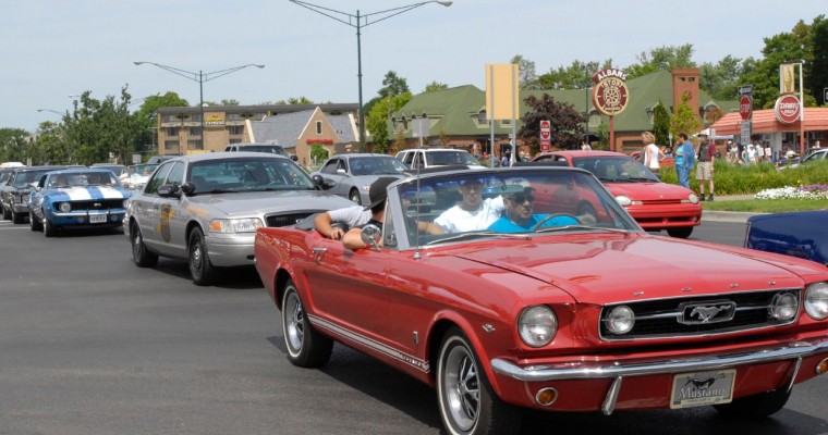 Ford Presents 2017 Woodward Dream Cruise, 19th Mustang Alley Gathering