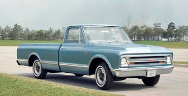 [Photos] 10 of the Most Iconic Chevrolet Trucks of the Past 100 Years