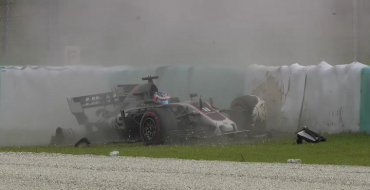 Romain Grosjean Crashes After Drain Cover Comes Loose in Malaysia Practice