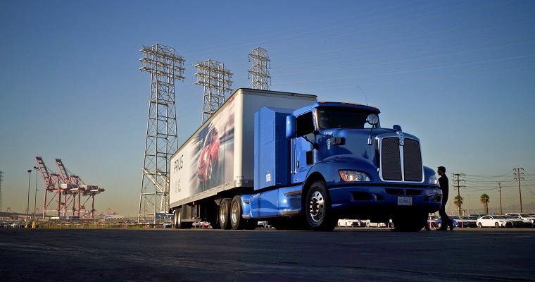 Toyota’s Fuel Cell Truck is Ready to Haul