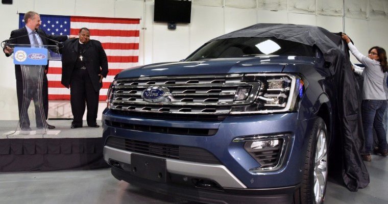 Giving Thanks for Giving Back: Ford Gifts 2018 Ford Expedition to Harvey-Affected Houston Pastor